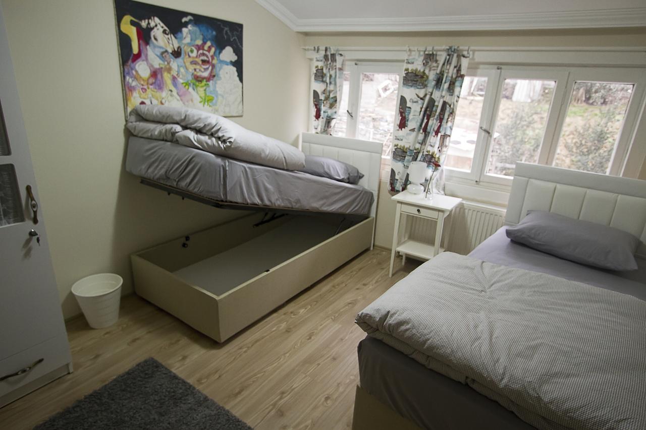 Отель Istanbul Erasmus House Экстерьер фото